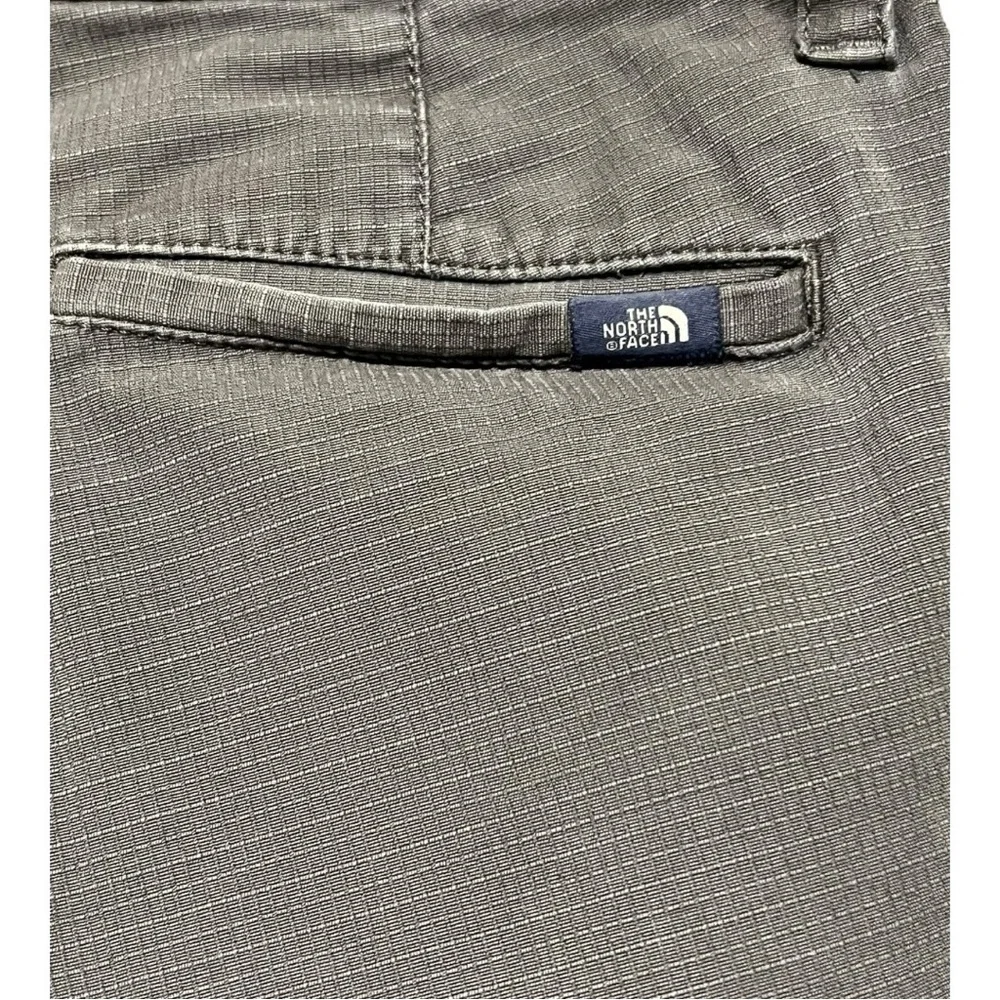 The North Face Classic Fit Ripstop Pants Gray Men’s Size 32X30